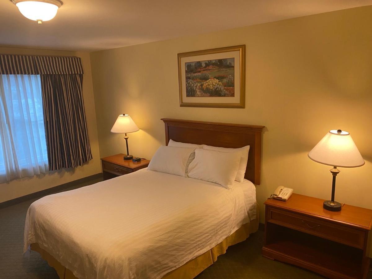 White River Inn & Suites وايت ريفر جنكشن المظهر الخارجي الصورة