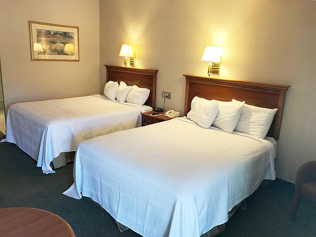 White River Inn & Suites وايت ريفر جنكشن المظهر الخارجي الصورة