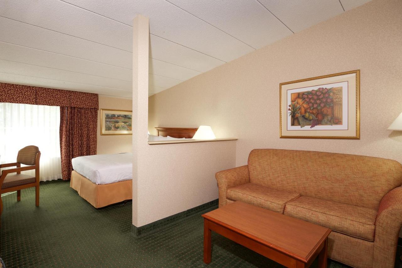 White River Inn & Suites وايت ريفر جنكشن المظهر الخارجي الصورة